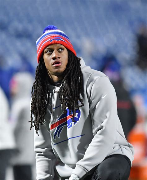Bears will sign LB Tremaine Edmunds, reports say